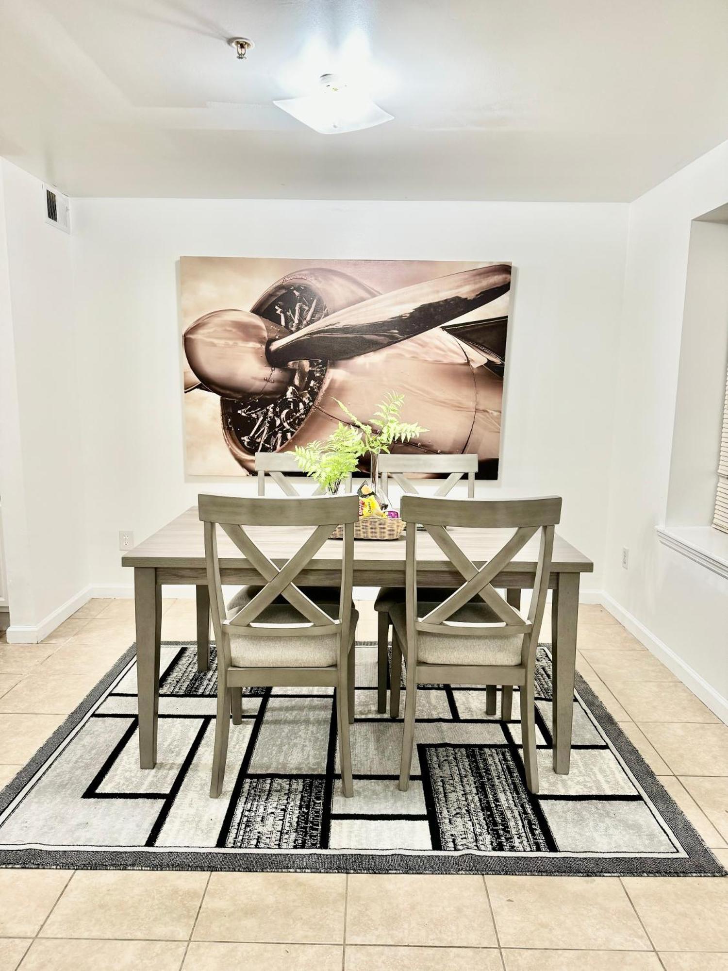 Cozy Evergreen Apartment By Newark Airport エクステリア 写真