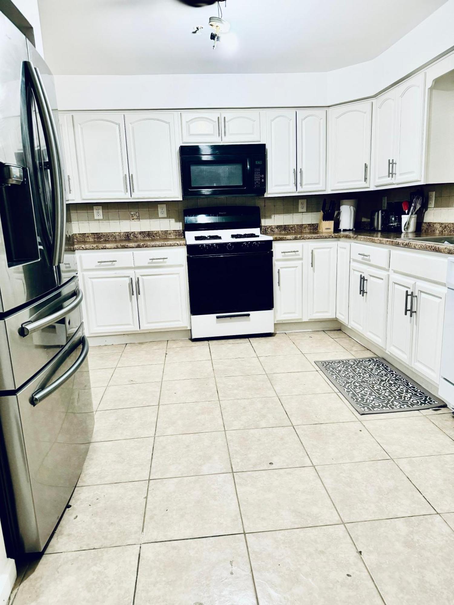 Cozy Evergreen Apartment By Newark Airport エクステリア 写真